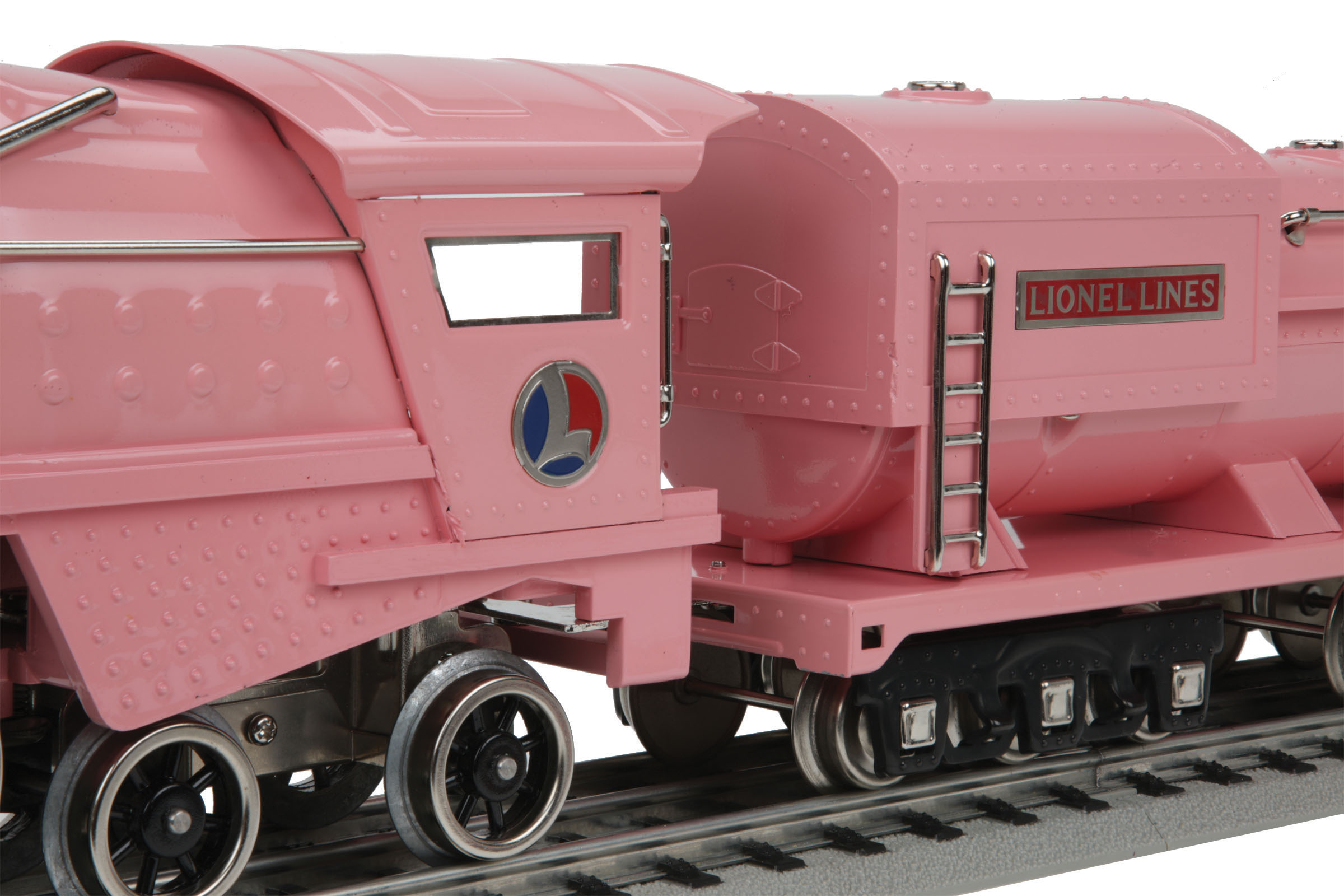 lionel pink train